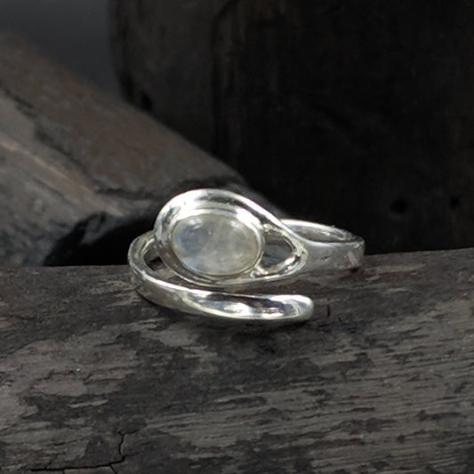 Jewels by Revlis Silver Ring