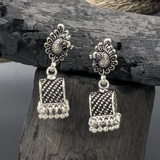 SILVER JEWELLERY Jewels by Revlis Earrings